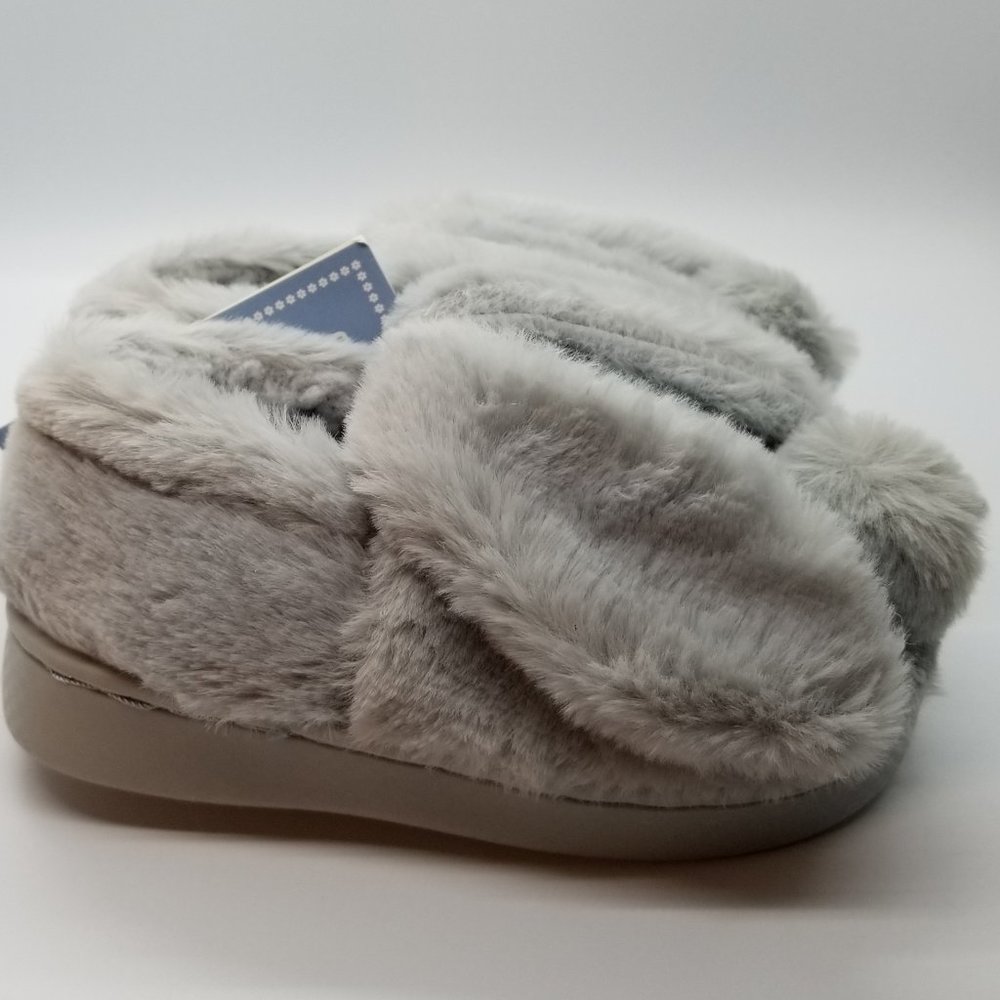 NWT Toddler Bunny Slippers Gray EU Sz 16/17